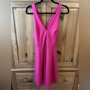 Hi Barbie!🩷✨ Hot pink midi dress size Large